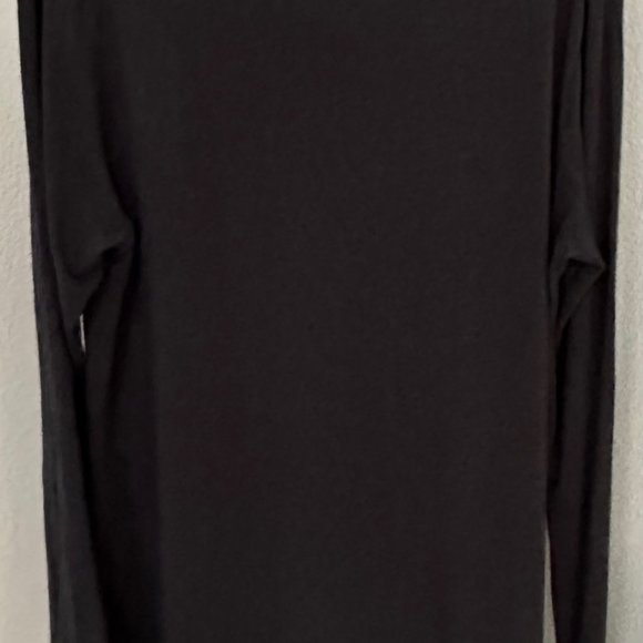 Under Armour Longsleeve Thumbhole Shirt - Picture 2 of 2